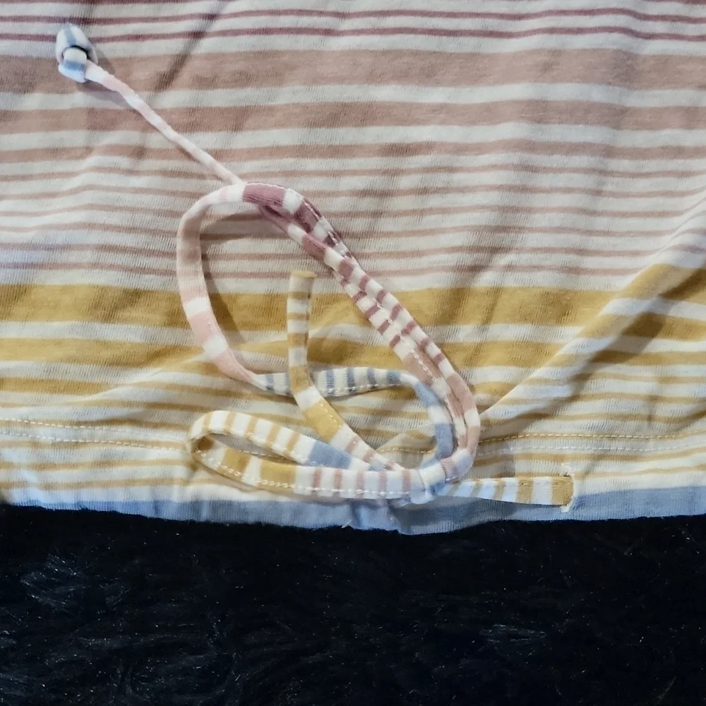 American eagle top - Picture 3 of 5